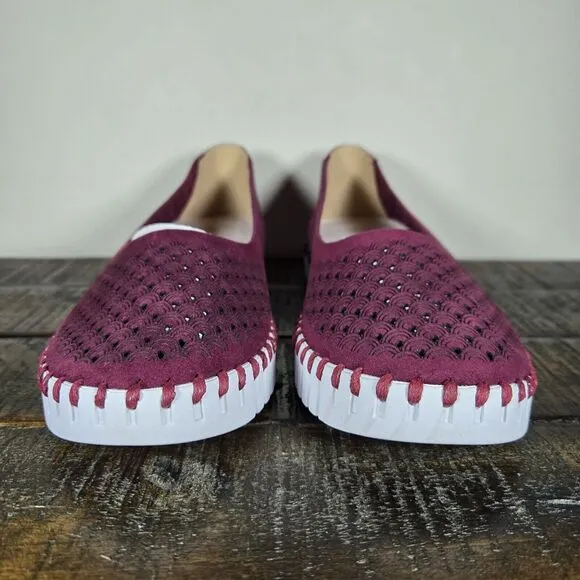 NEW Ilse Jacobsen Hornbaek Tulip Womens Size 9 EU 39 Loafer Shoe Winetasting