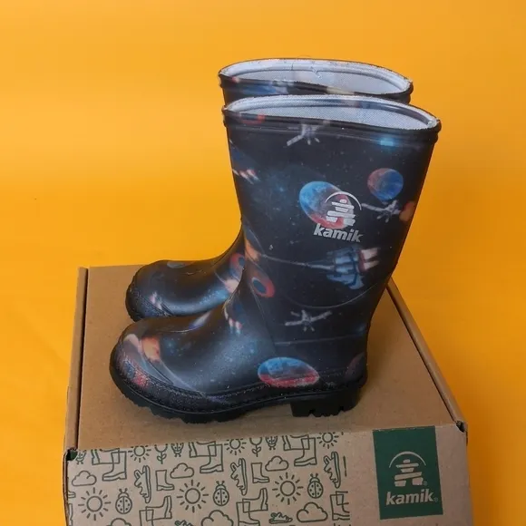 New Kamik Kids Shoes boots waterproof sport with sz 6 multicolor (R)