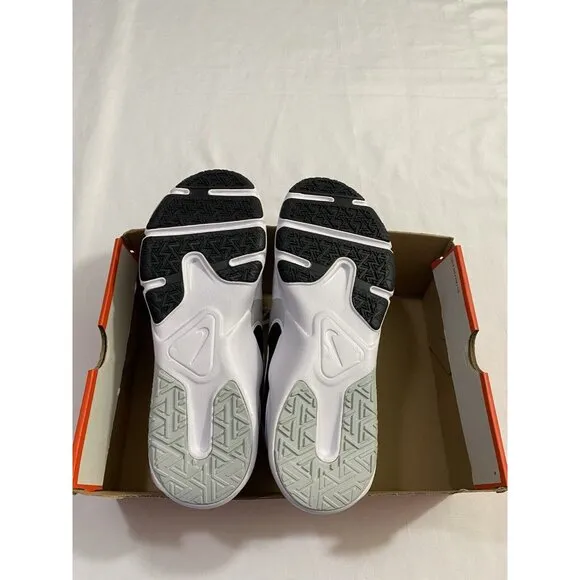New Mens Size 11.5 White Black Nike Legend Essential 2 Training Shoes CQ9356 002