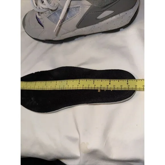 New Nike ACG Air Revaderchi Mid top Hiking Shoes Granite Women’s Size 8