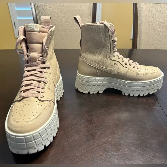 New Nike Air Jordan 1 High Brooklyn Sneaker Boots Size US 9.5