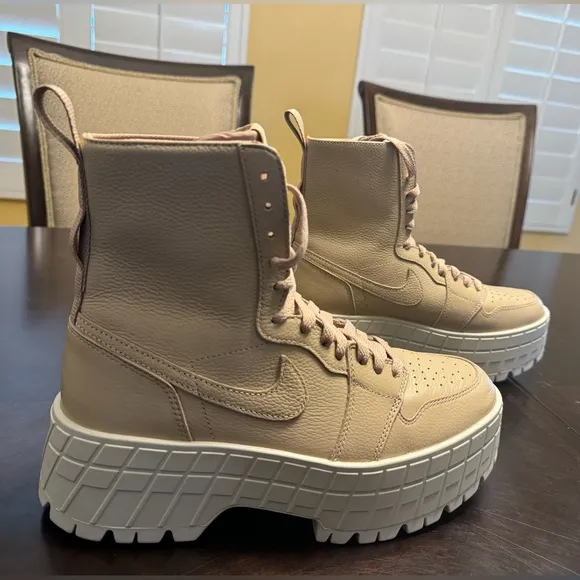 New Nike Air Jordan 1 High Brooklyn Sneaker Boots Size US 9.5