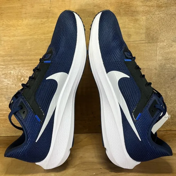 NEW Nike Air Zoom Pegasus 40 Mens Size 12.5 Running Shoes Sneakers Midnight Navy