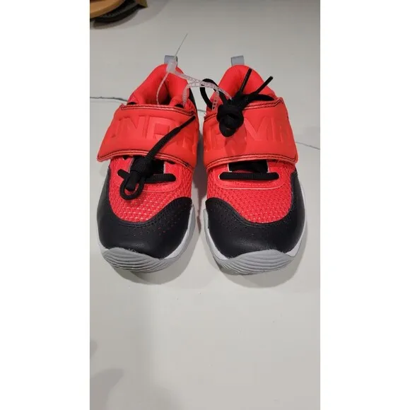NEW no Box Under Armour Zone BB 2 Kids size 11.5 Red Black Basketball Shoes
