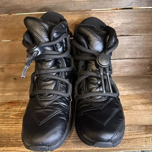 New NWOB Womens Merrell Cloud Puff Black Waterproof Winter Snow Boots Size 8.5 M