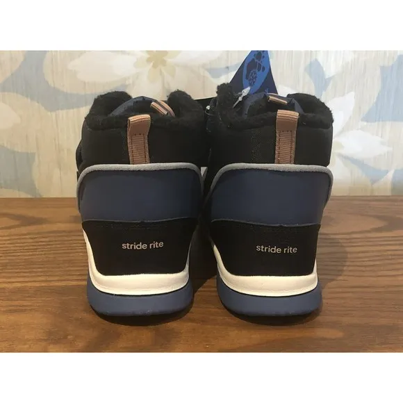 New Stride Rite Toddler Boy Boots 10 M Waterproof Memory Foam Leather Snow Boots