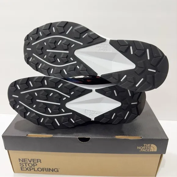 New The North Face Men’s Oxeye Tech Trail Hiking Shoes