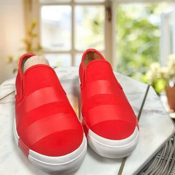 NEW The Office of Angela Scott Hammonds Slip-on Sneaker Shoes Size 6