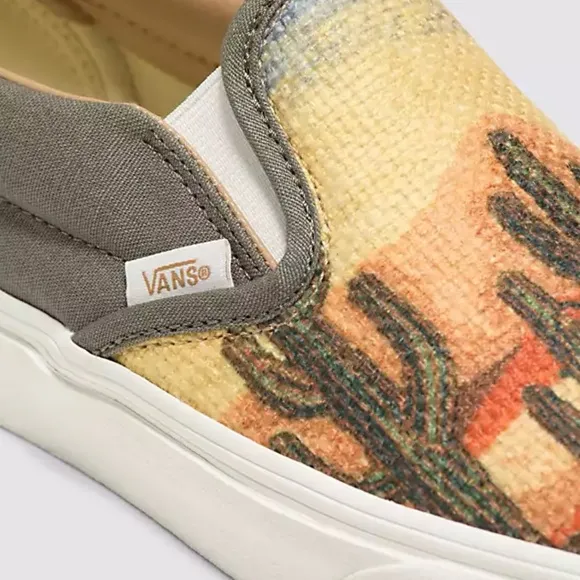NEW Vans Classic Slip-On Cactus Tapestry Shoes  SZ - W9/M7.5