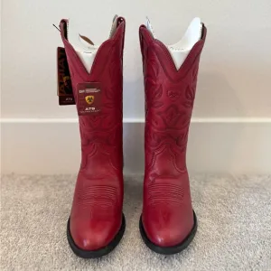 NEW WITH TAGS Ariat Women’s Heritage Western Red Deertan 12” Boots
