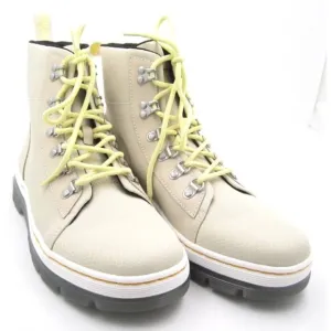 New Women Dr. Marten's Hight Top Leather Boots Sz 10 (S132)