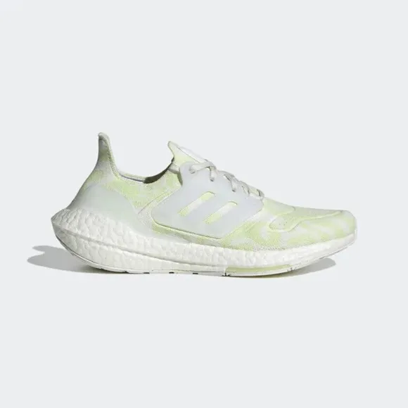 [NEW] Women's Adidas UltraBoost 22 Shoes Size 9 GX6302