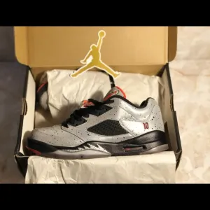 Neymar 5s