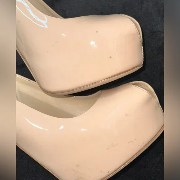 NIB Giuseppe Zanotti Nude patent peeptoe platform heels - Sz 7 or 37