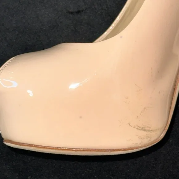 NIB Giuseppe Zanotti Nude patent peeptoe platform heels - Sz 7 or 37