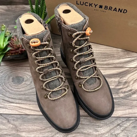 NIB Lucky Brand Eavan Lace Up Combat Boots Falcon Milled Nubuck Leather 8M