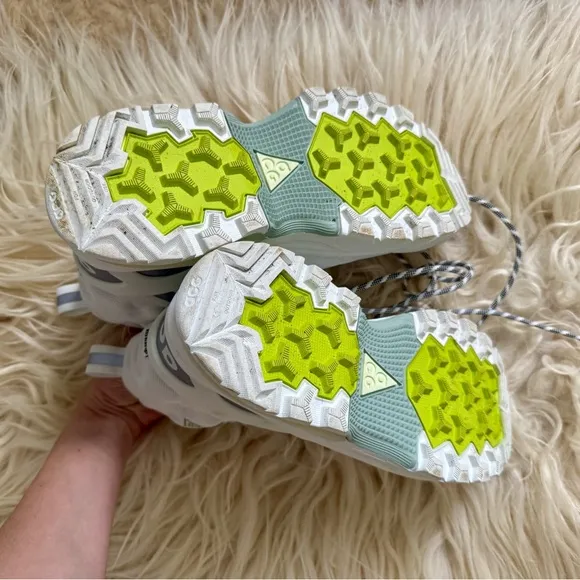 Nike ACG Gaiadome Gore-Tex White Boots