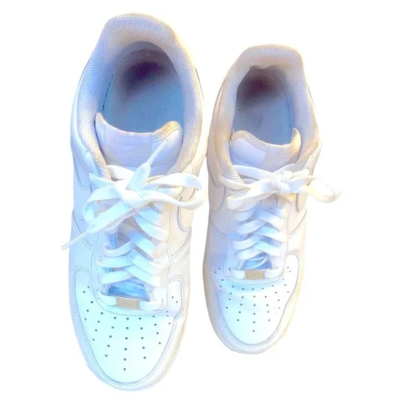 NIKE Air Force 1 Low Athletic Shoes Triple White CW2288-111, GUC