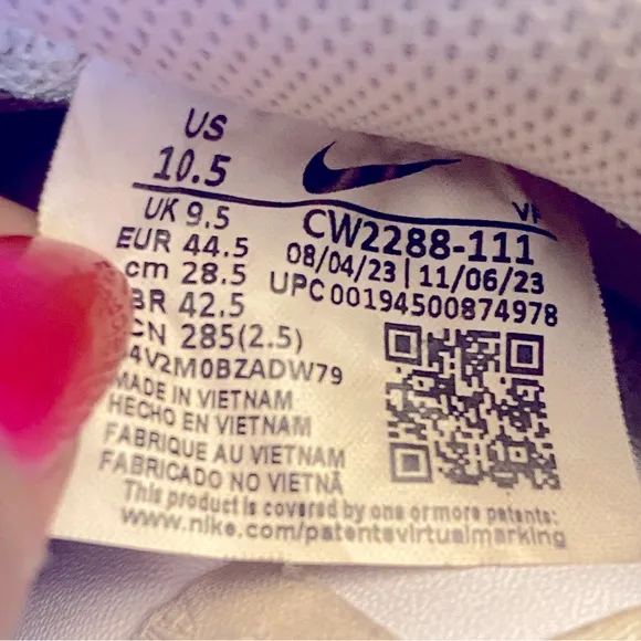 NIKE Air Force 1 Low Athletic Shoes Triple White CW2288-111, GUC