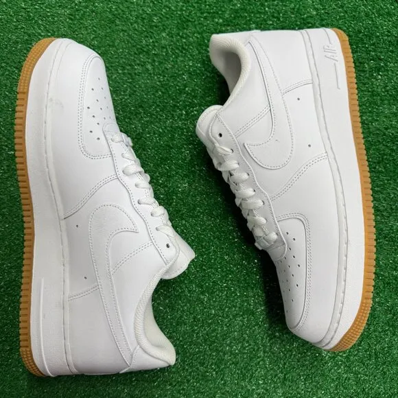 Nike  Air Force 1 White Mens Shoes DJ2739-100 VNDS Sz 11