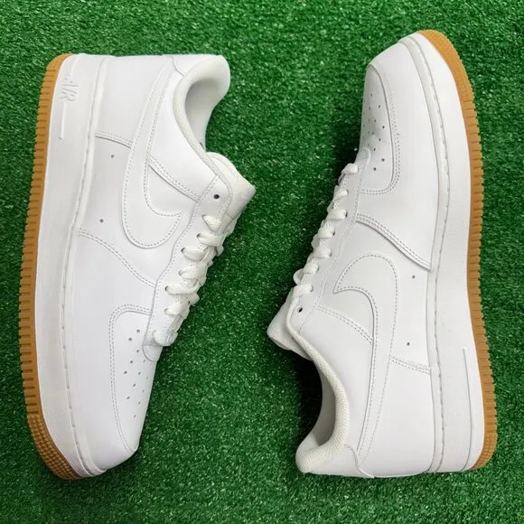 Nike  Air Force 1 White Mens Shoes DJ2739-100 VNDS Sz 11