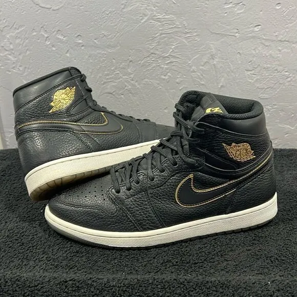 🔥🏀 NIKE AIR JORDAN 1 City Of Flight Sz 10.5  Black/Gold Basketball Shoes - EUC