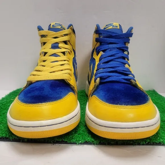 Nike Air Jordan 1 Retro High OG 2013 Laney Maize-Yellow/Blue 555088-707 Men 10.5