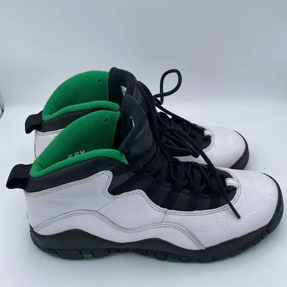 Nike Air Jordan 10 Retro BG 'Seattle' 2019 / Boys Size 6.5 Youth / 31080…