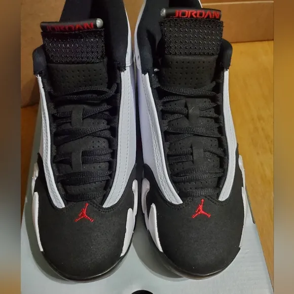 Nike Air Jordan 14 &quot;Black Toe&quot;