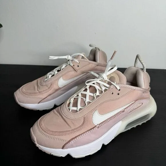 Nike‎ Air Max 2090 Peaches &amp; Cream Shoes Womens Size 6  Pink Trainers Sneakers