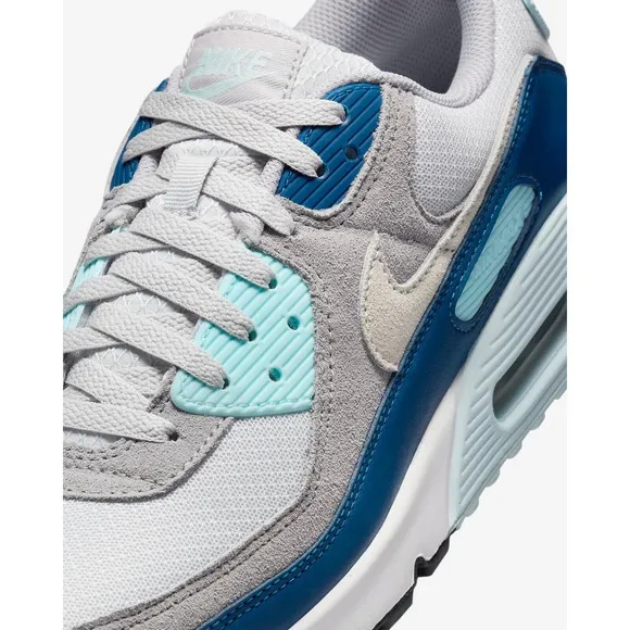 Nike Air Max 90 Size 10 Platinum White Glacier Blue FN6958-001 Mens Sneakers