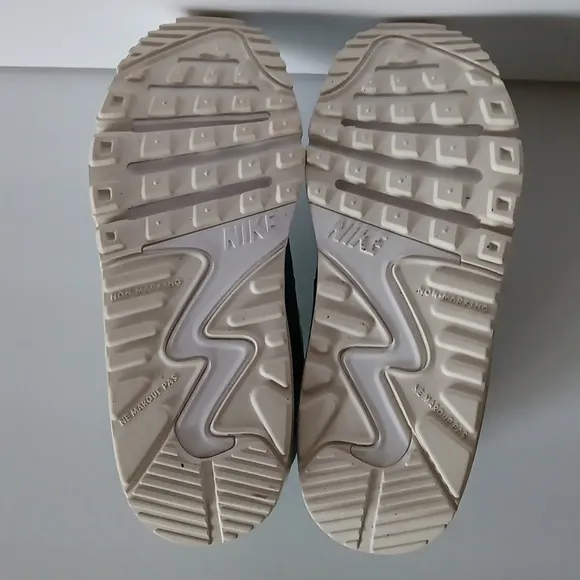 Nike Air Max 90 toggle PS White size 13c