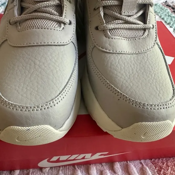 Nike Air Max Goaterra 2.0 Sneaker Boot