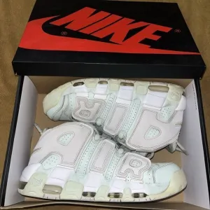 Nike‎ Air More Uptempo Barely Mint Green White Shoes Womens 12 Mens 10.5