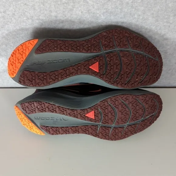 Nike Air Zoom Winflo 8 Shield Men's Size 11 Shoes Sneakers‎ DC3727 200