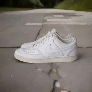 Nike Court Casual Athletic Shoes Sneakers Women's Size 11 White