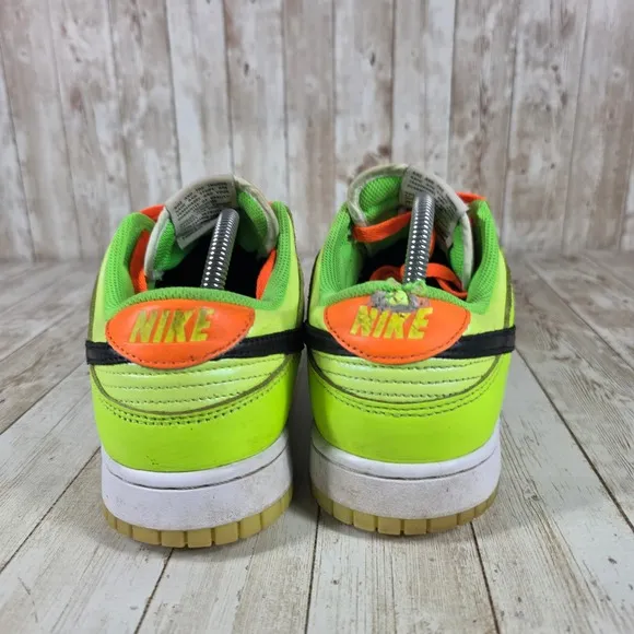 Nike Dunk Low Neon Green Black Sneakers Casual Shoes F4610-702 Size 9.5