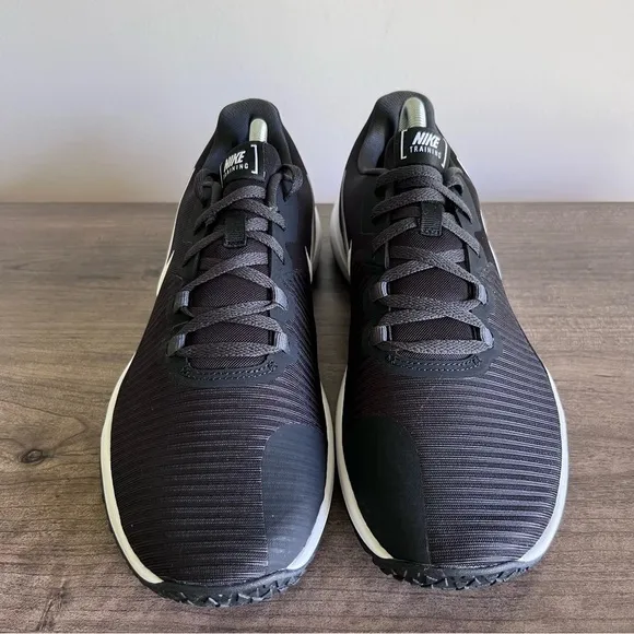 Nike Flex Control 4 Training Shoe Men’s Size 10.5 #407
