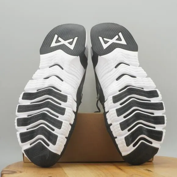 Nike Free Metcon 5 TB Mens Size 21 Shoes Cross Training Black White Sneakers nby
