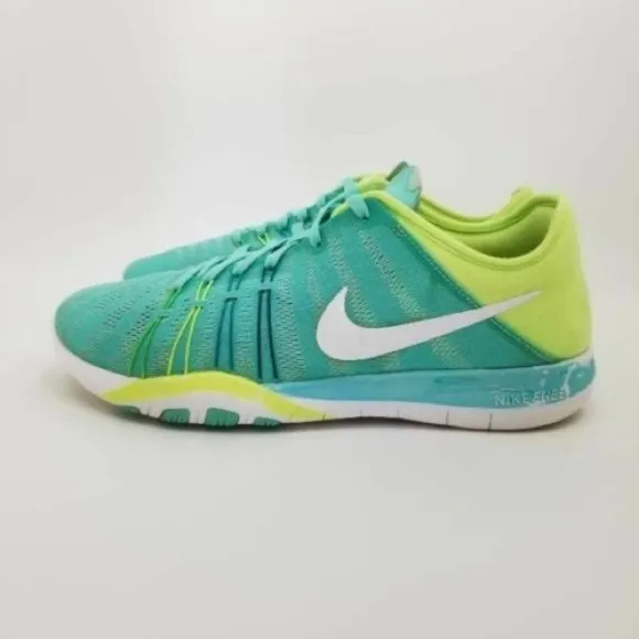 Nike Free TR 6 Training Shoes Size 8.5