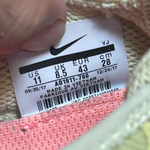 Nike Free RN 2018 Womens Round Toe Running Shoes Yellow Size US 11 A01911-700
