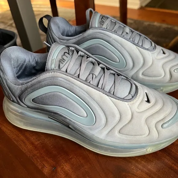 Nike Gray Air Max 720 Women’s Sneakers Shoes