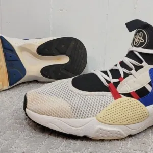 Nike Huarache E.D.G.E. TXT Men's Size 13 Gray Blue Red Running Shoes A01697-001