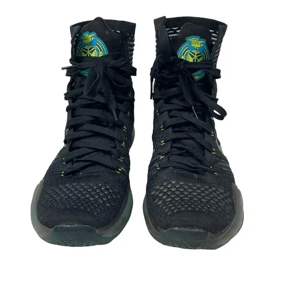 Nike Kobe 10 Elite Commander Size 10 Black Sneakers (Retail Price $300)