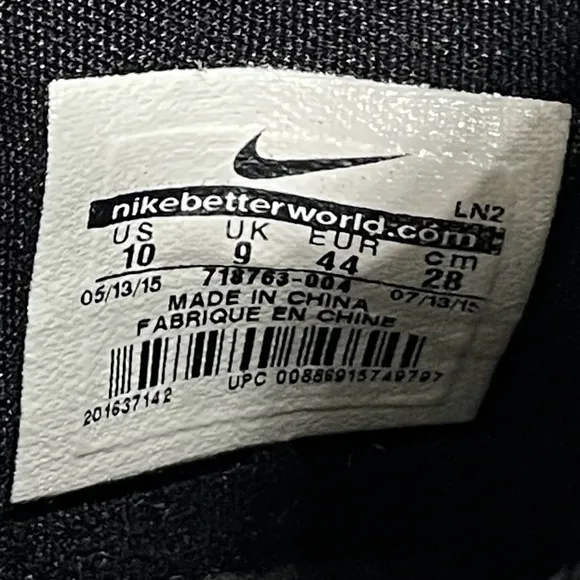 Nike Kobe 10 Elite Commander Size 10 Black Sneakers (Retail Price $300)