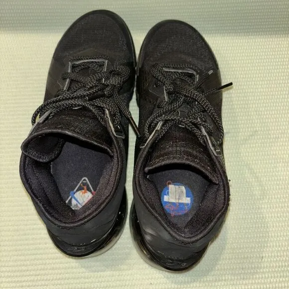 Nike Lebron XVIII 18 Low Triple Black Basketball Shoes Men’s Size 8.5 CV7562-004