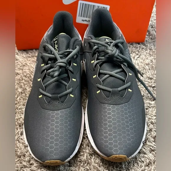 Nike Legend Essential 2 Men’s Running Shoes - CQ9356-016