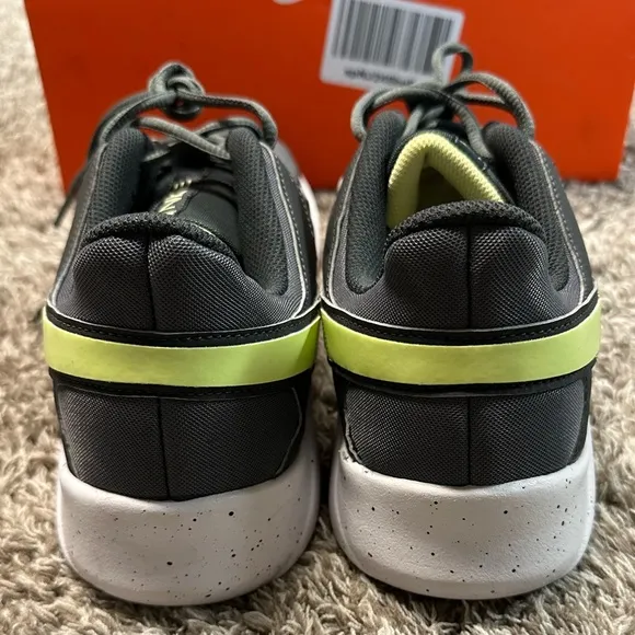 Nike Legend Essential 2 Men’s Running Shoes - CQ9356-016