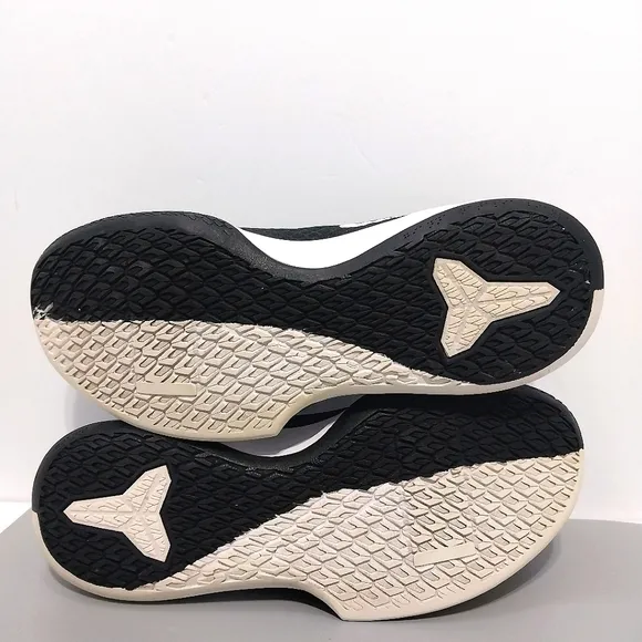 Nike Mamba‎ Focus Kobe Sneakers, Size 8.5W| EUR 40