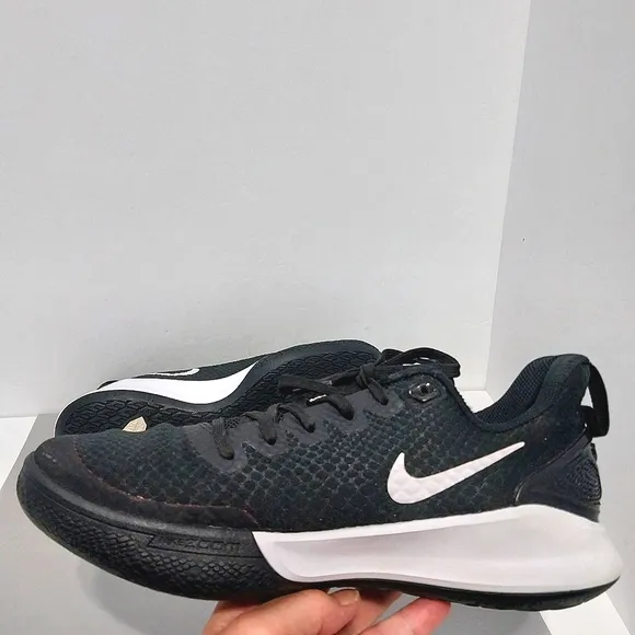 Nike Mamba‎ Focus Kobe Sneakers, Size 8.5W| EUR 40